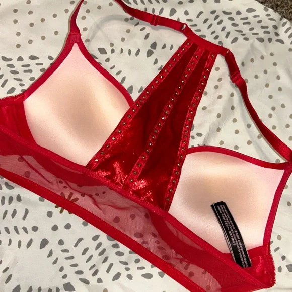 VS Very Sexy Bra - Picture 2 of 4